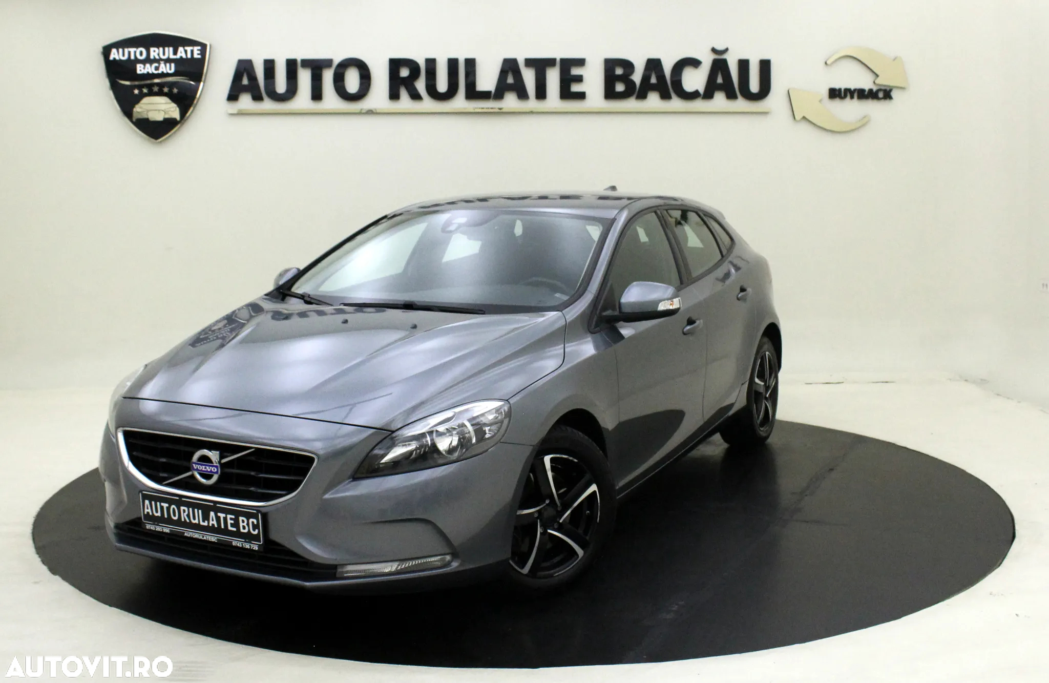 Volvo V40 T2 - 2