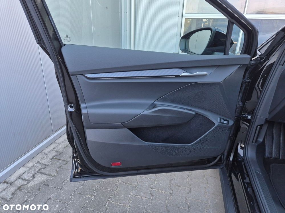 Skoda Elroq 60 63kWh Sportline - 13