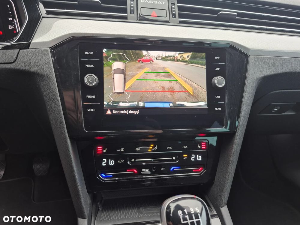 Volkswagen Passat 1.5 TSI EVO Highline - 16