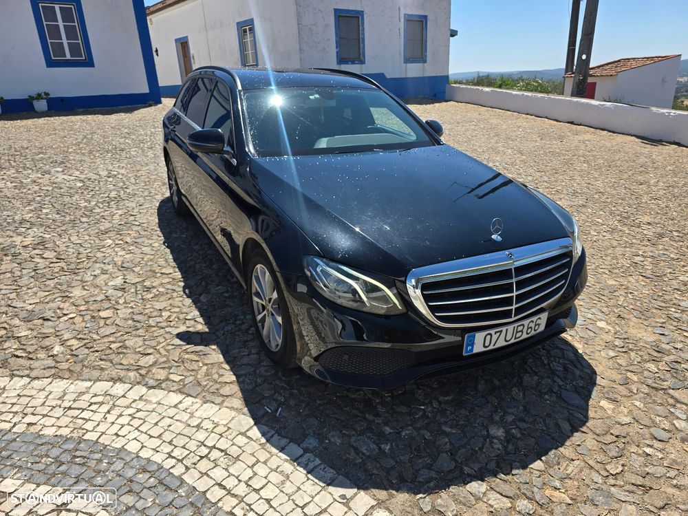 Mercedes-Benz E 220 d Avantgarde - 1