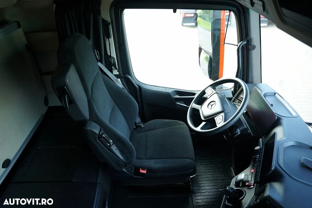 Mercedes-Benz ACTROS L 1848 / CABINĂ TIP „SALON” (CABINĂ DE LOCUIT) / STREAMSPACE / ANVELOPE 100% - 28