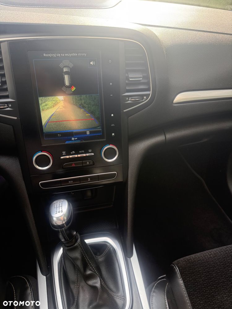 Renault Megane ENERGY dCi 130 GT LINE - 9