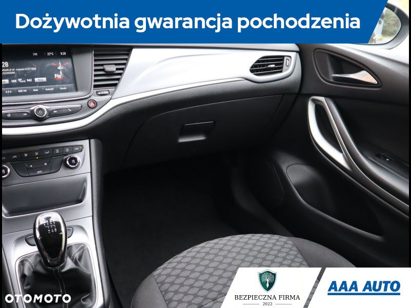 Opel Astra - 9