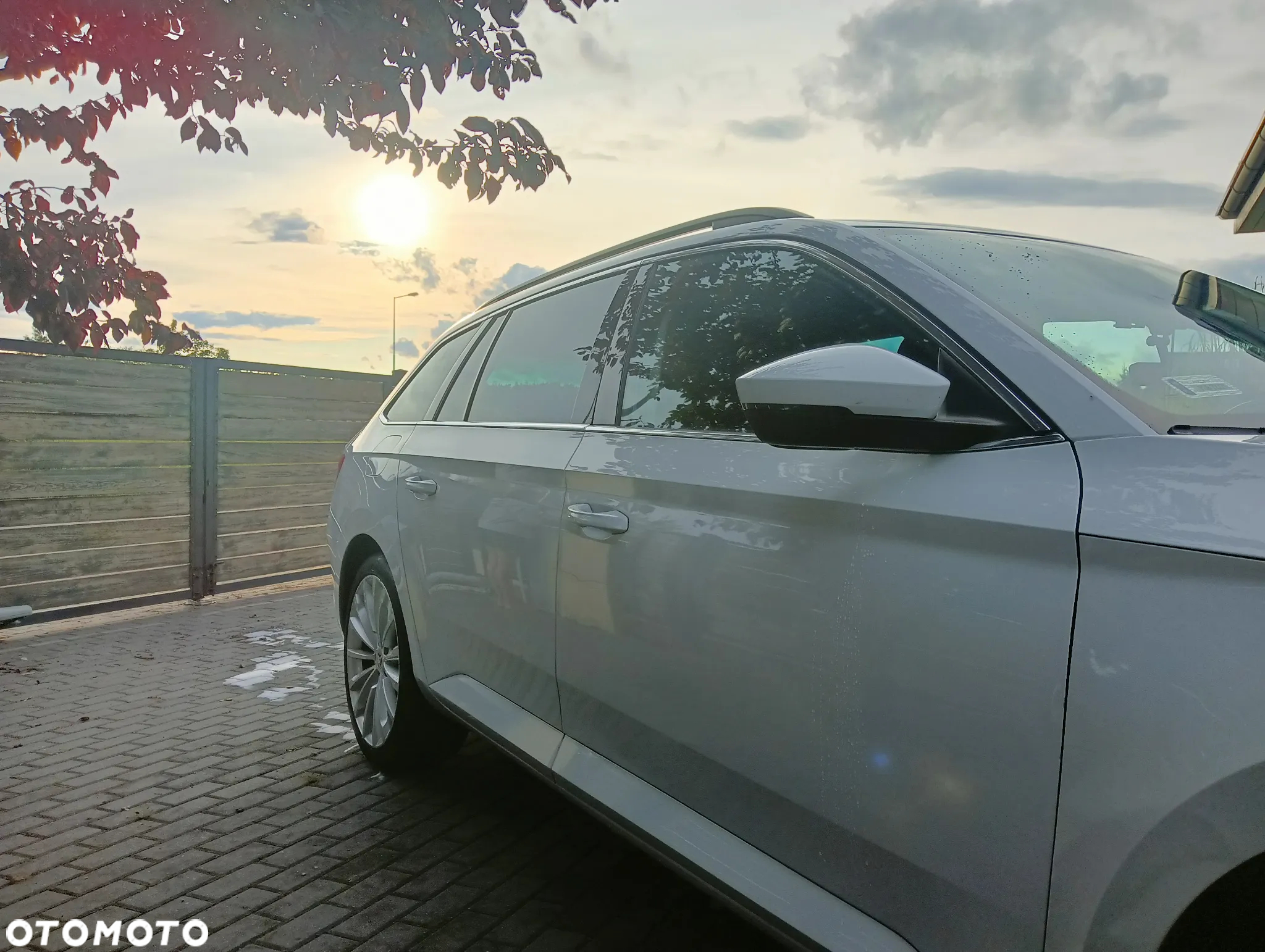 Skoda Superb Combi 1.6 TDI DSG Active - 7