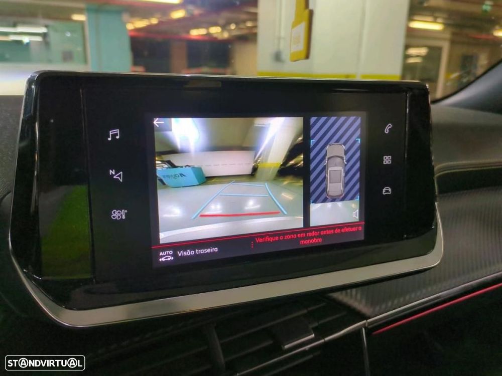 Peugeot 2008 1.5 BlueHDi GT EAT8 - 5