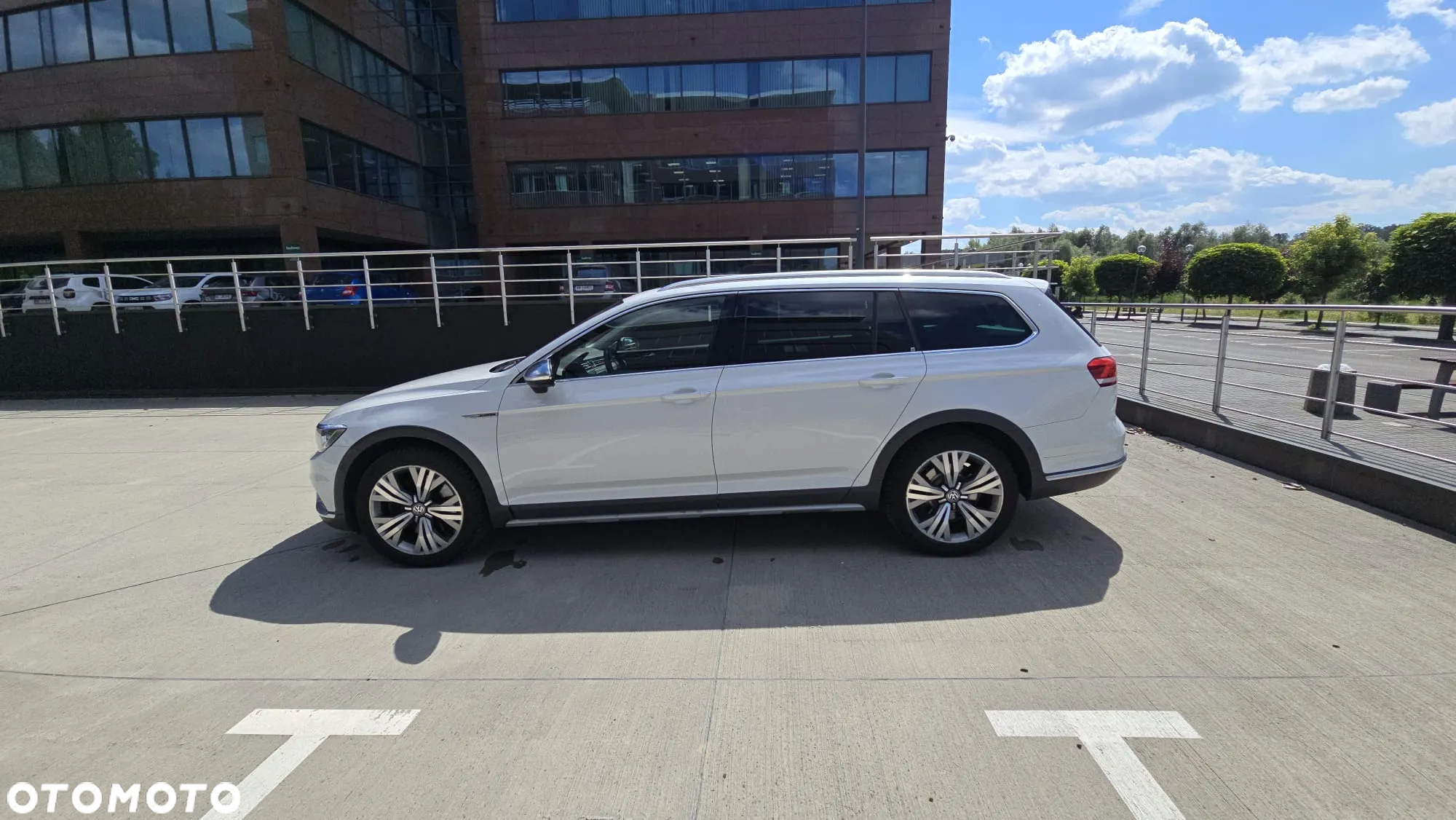 Volkswagen Passat 2.0 TDI Bi-Turbo BMT 4Mot Highline DSG - 5