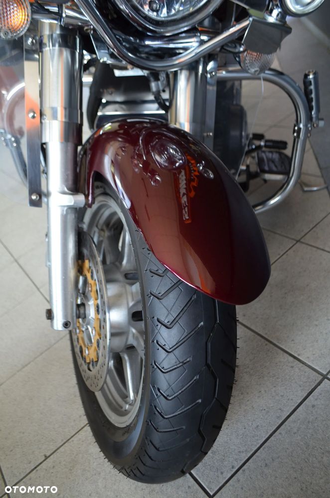 Yamaha XVS - 6