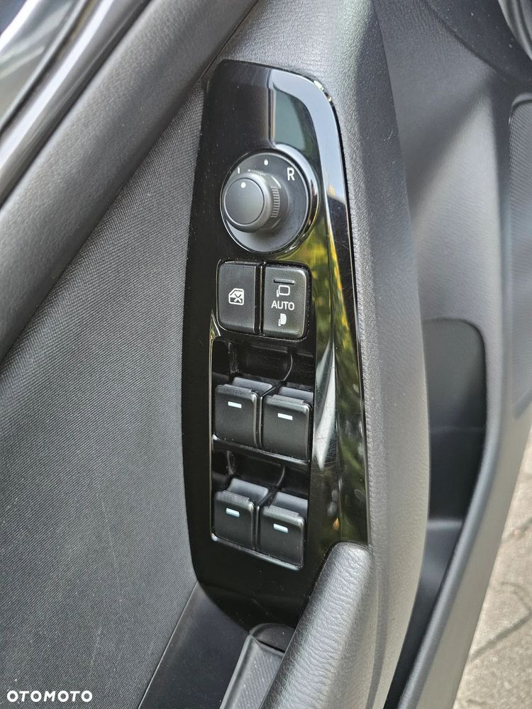 Mazda 3 2.0 Skyenergy EU6 - 28