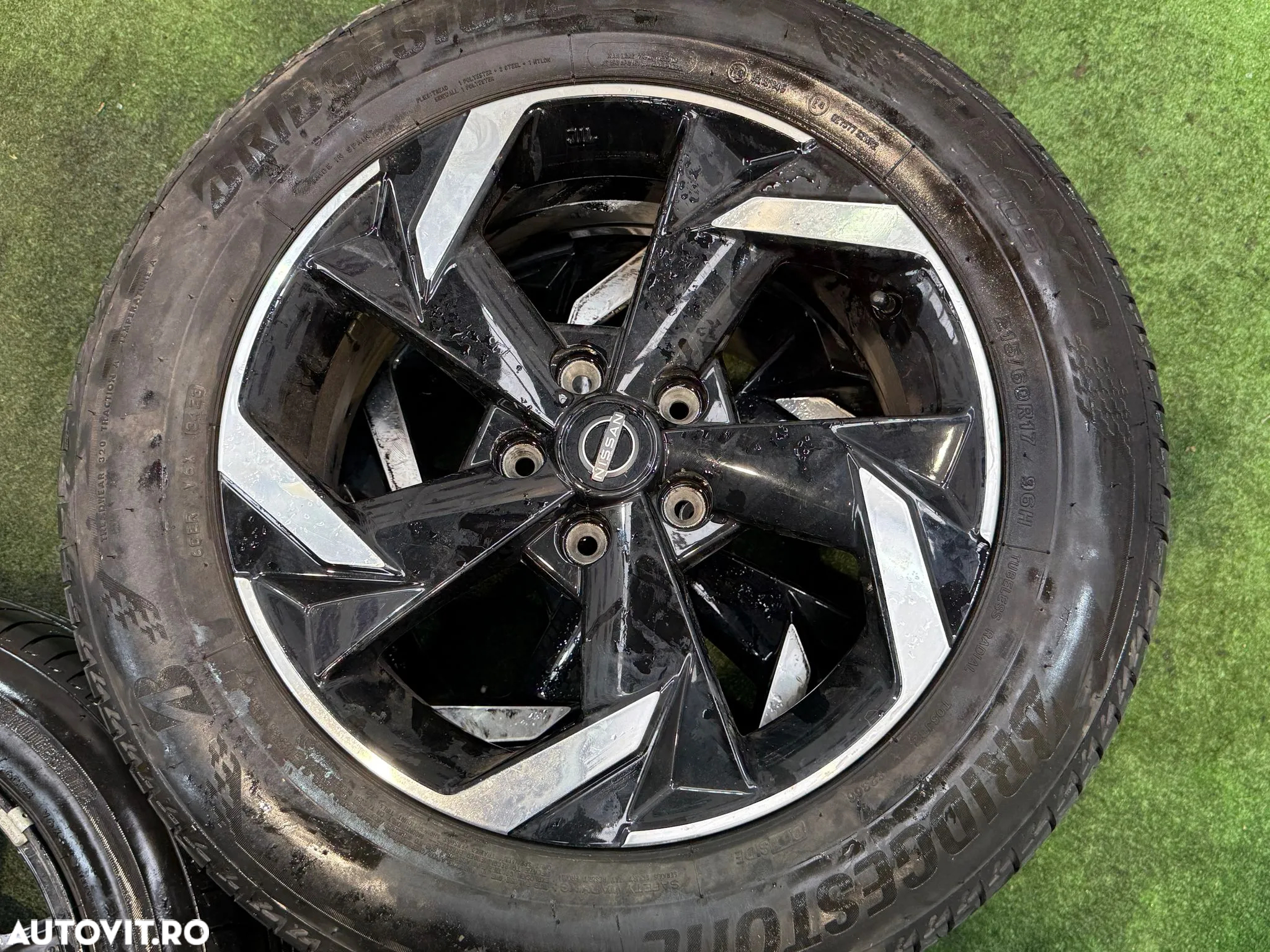 JANTE + CAUCIUCURI 5x114.3 215 / 60 R17 96H (3 BUC.) NISSAN JUKE HYBRID 1.6 BENZINA 2023 2022-2024 - 2
