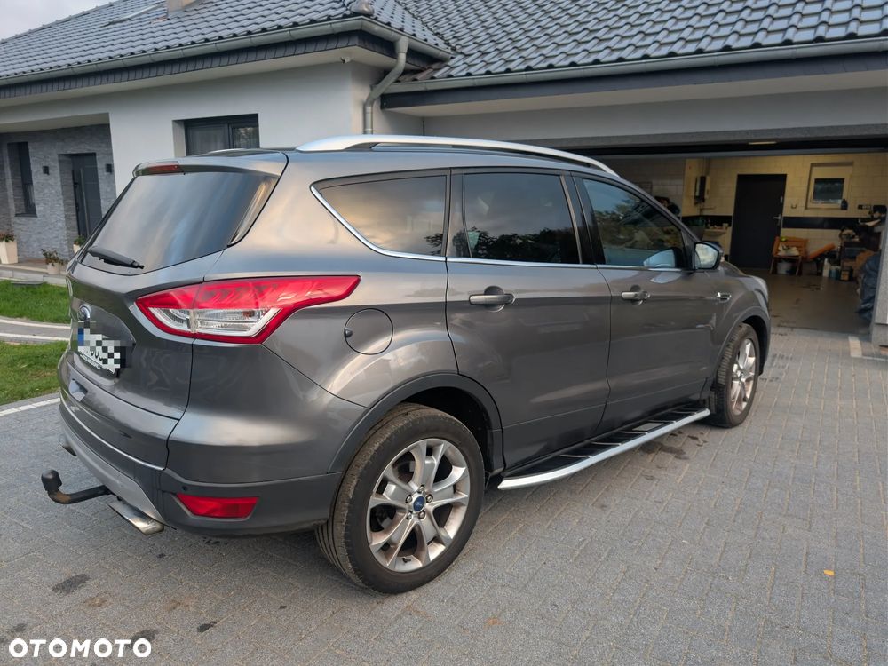Ford Kuga - 3