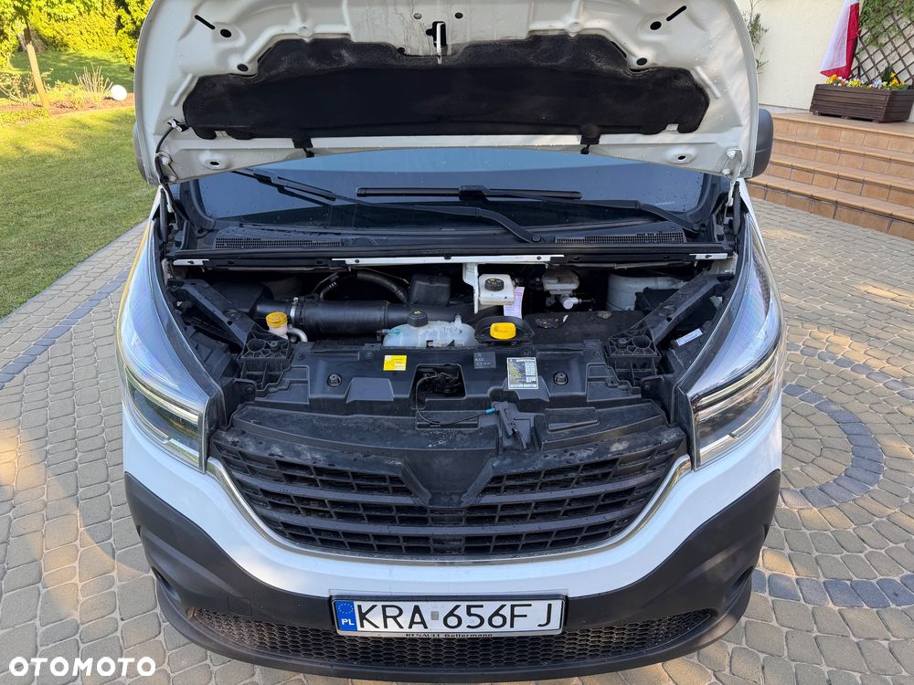 Renault Trafic - 16