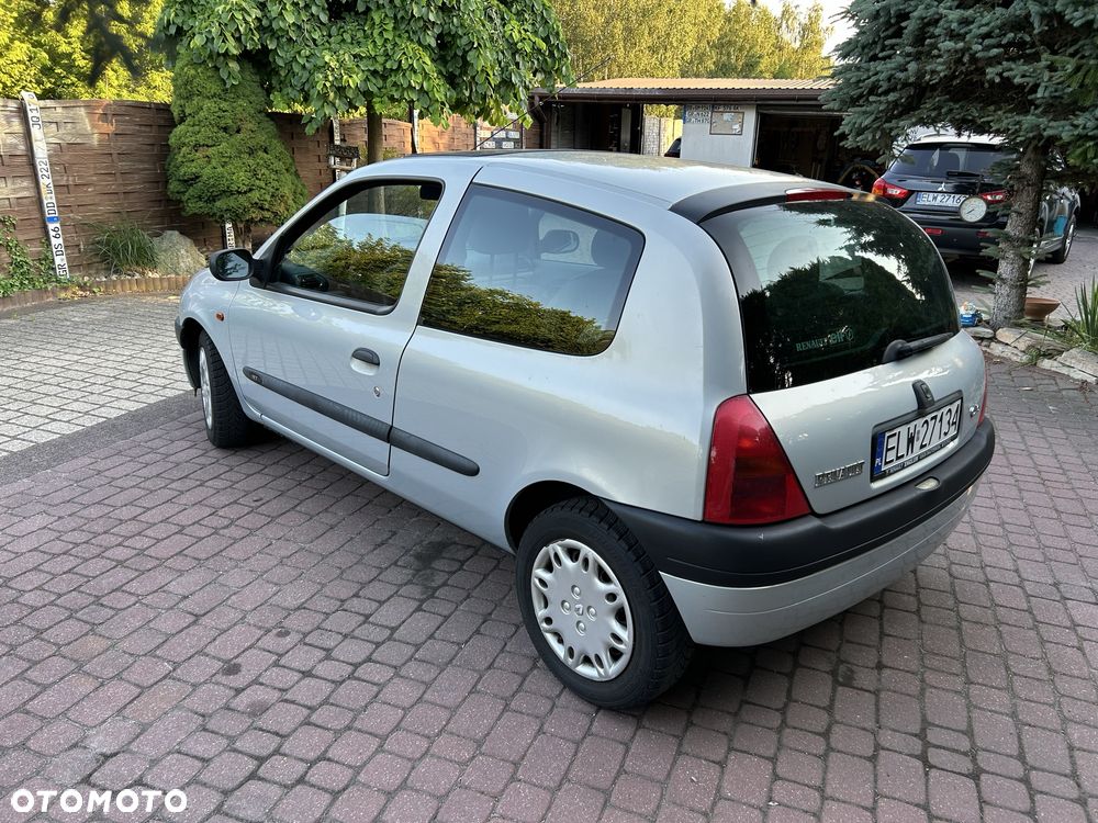 Renault Clio - 4
