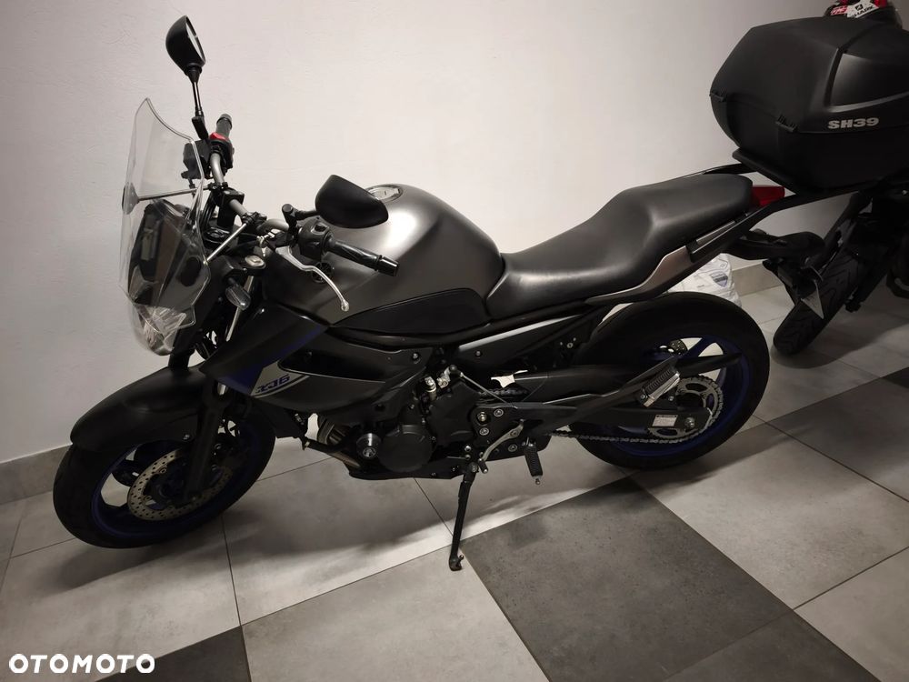 Yamaha XJ - 2