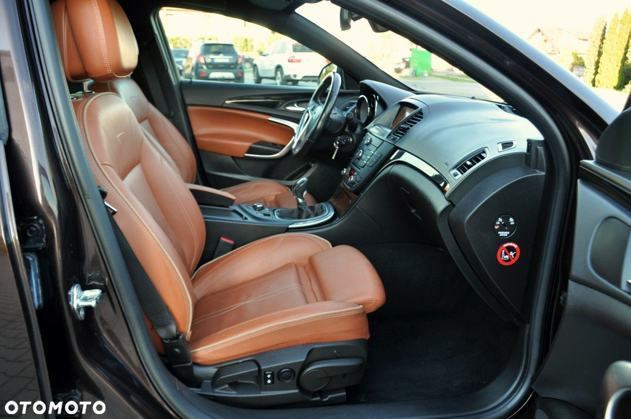 Opel Insignia - 17