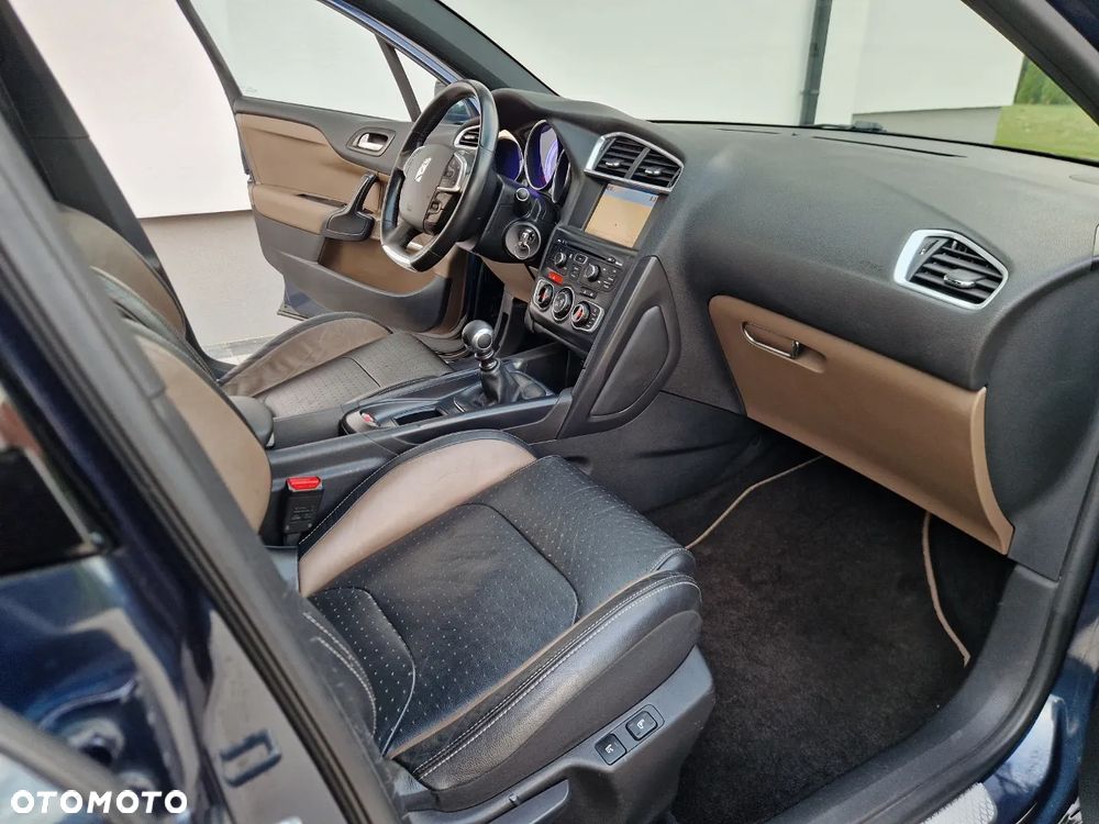 Citroën DS4 HDi 165 SportChic - 25