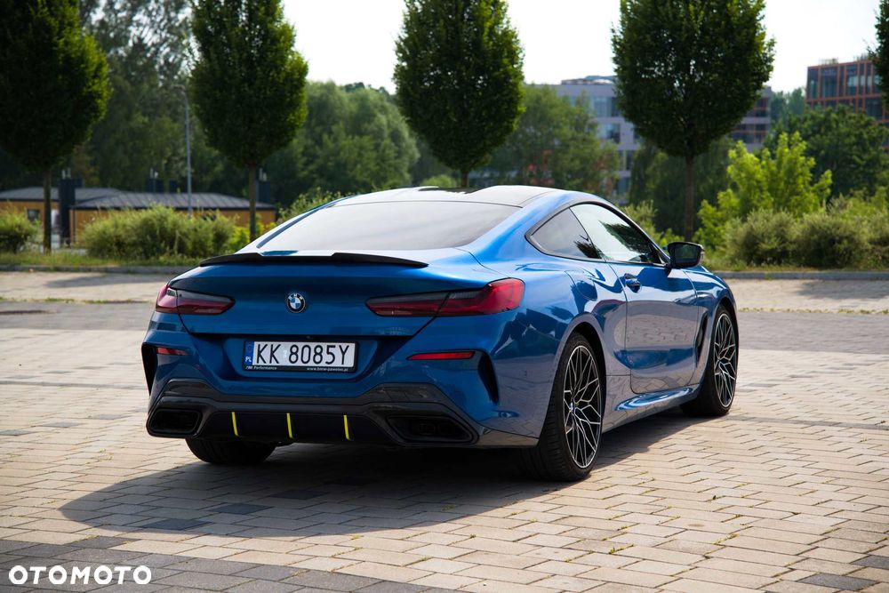 BMW Seria 8 - 7