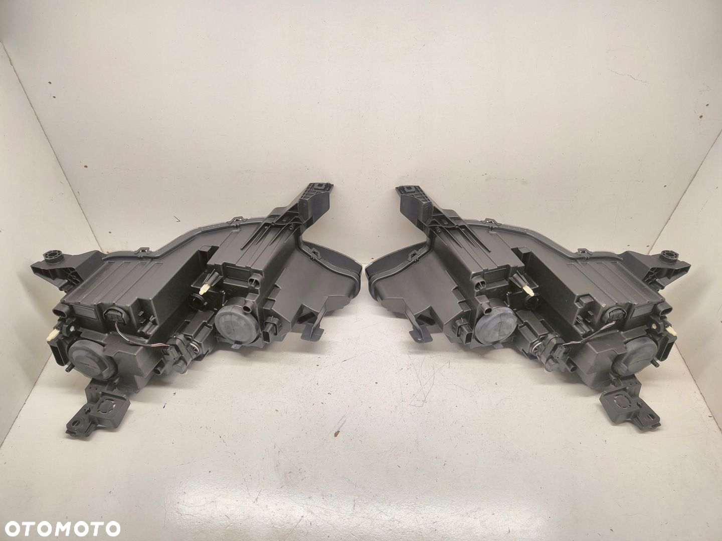 CITROEN DS3 CROSSBACK KOMPLET LAMP PRZÓD 9820840880, 9820840580 - 7