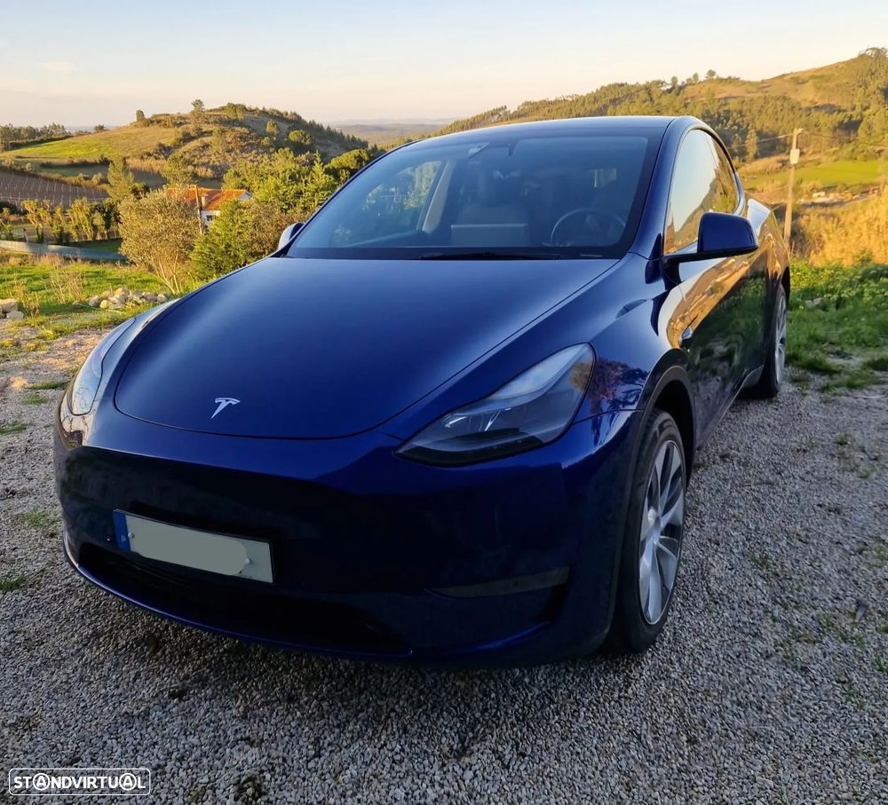Tesla Model Y Long Range Dual Motor AWD - 1