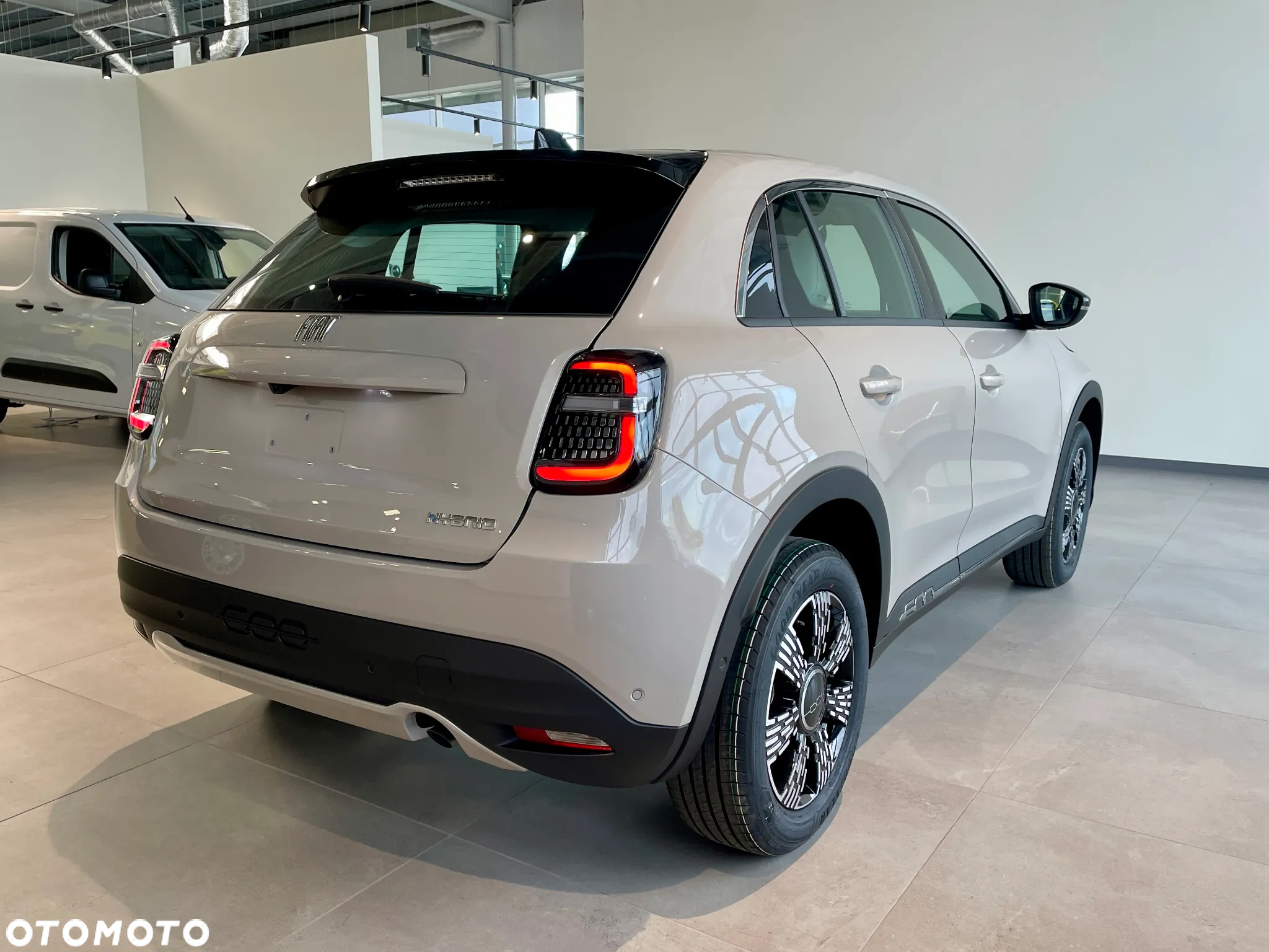 Fiat 600 1.2 Turbo Hybrid eDCT - 8