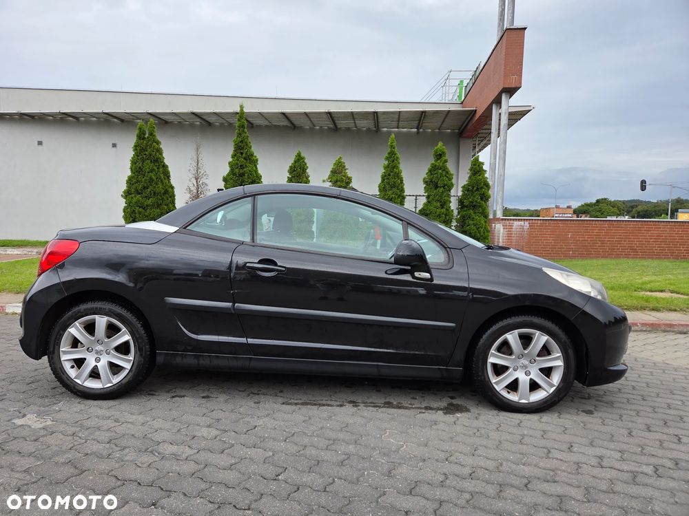 Peugeot 207 CC 1.6 Intense - 9
