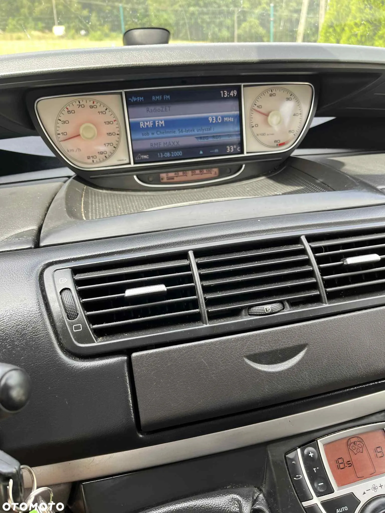 Peugeot 807 2.0 HDi Premium Grand Prix - 15
