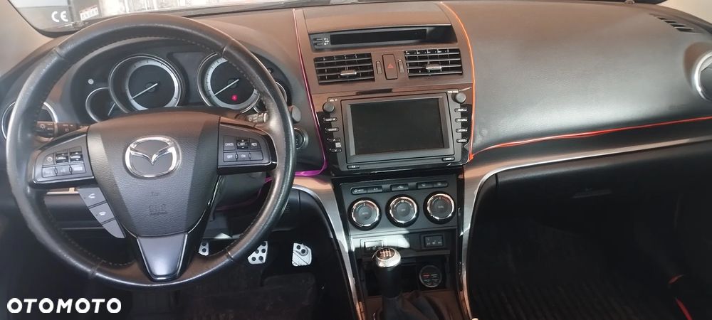 Mazda 6 2.0 Navi + - 8