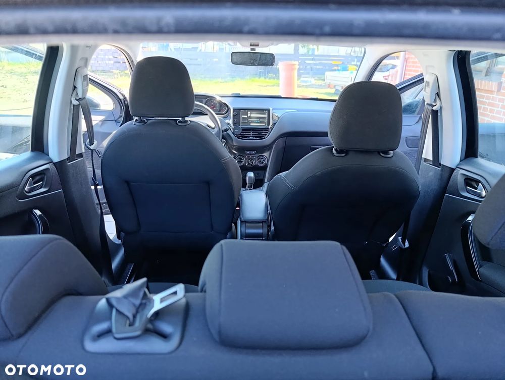 Peugeot 208 82 VTI Allure - 15