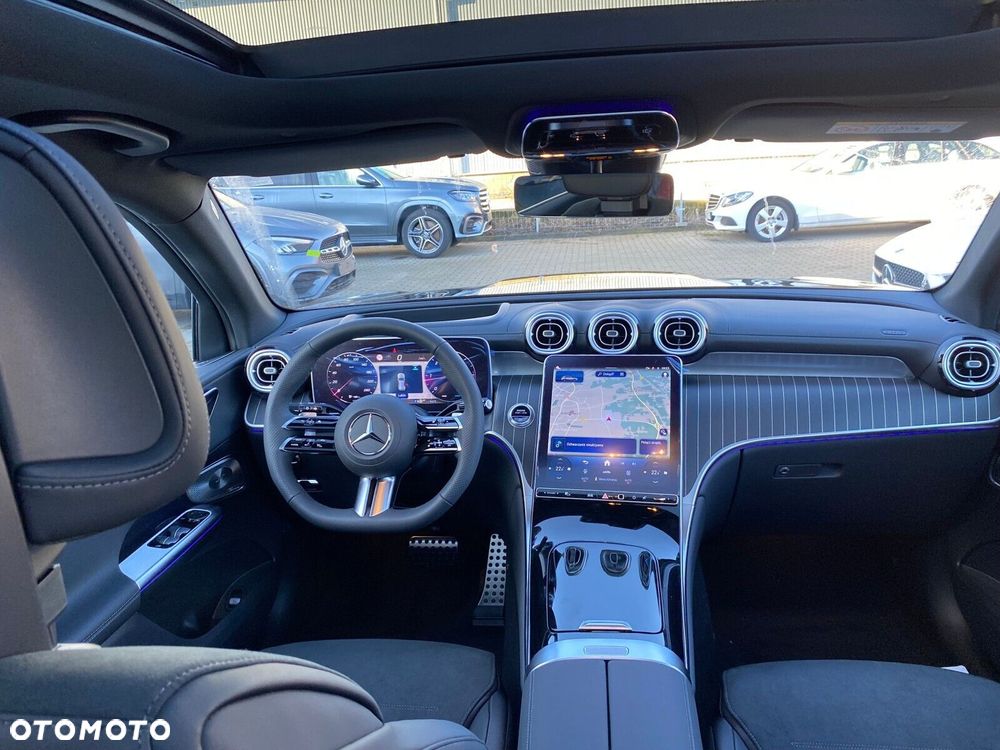 Mercedes-Benz GLC - 23