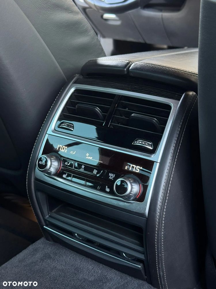 BMW Seria 7 750d xDrive - 9