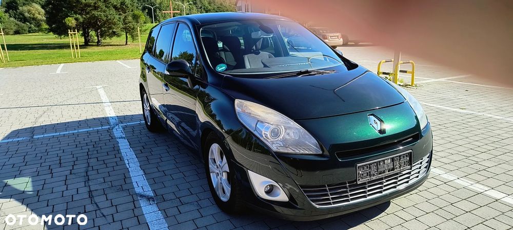 Renault Grand Scenic Gr 1.9 dCi Emotion Plus - 9