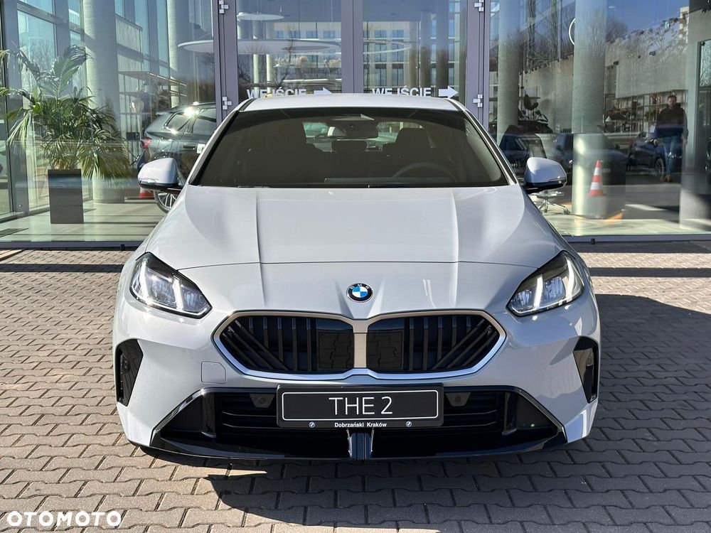 BMW Seria 2 220i mHEV - 3