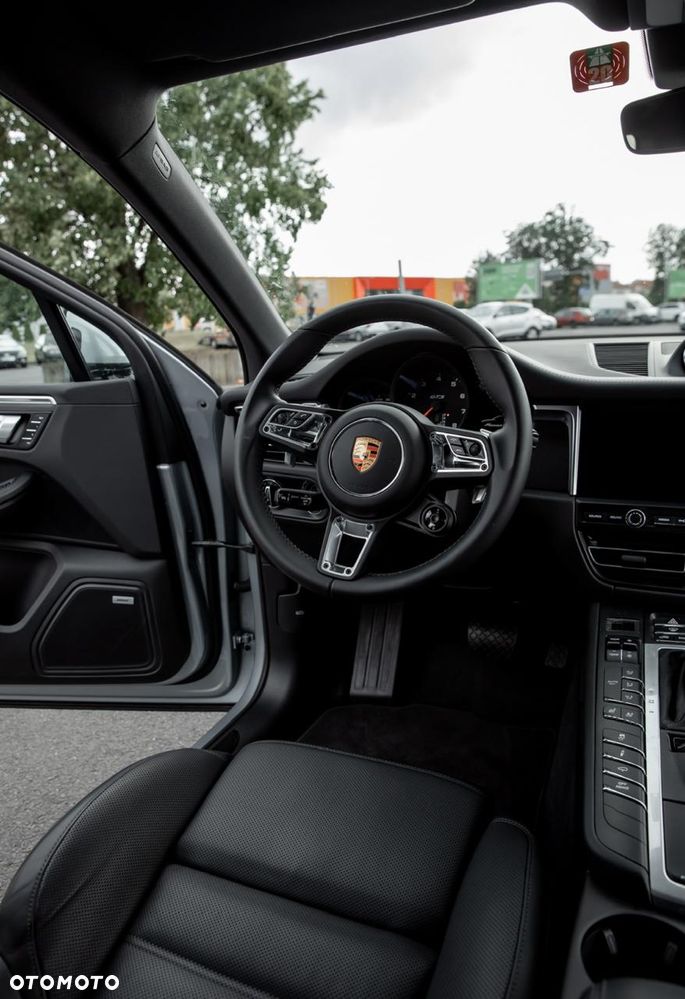 Porsche Macan GTS - 26