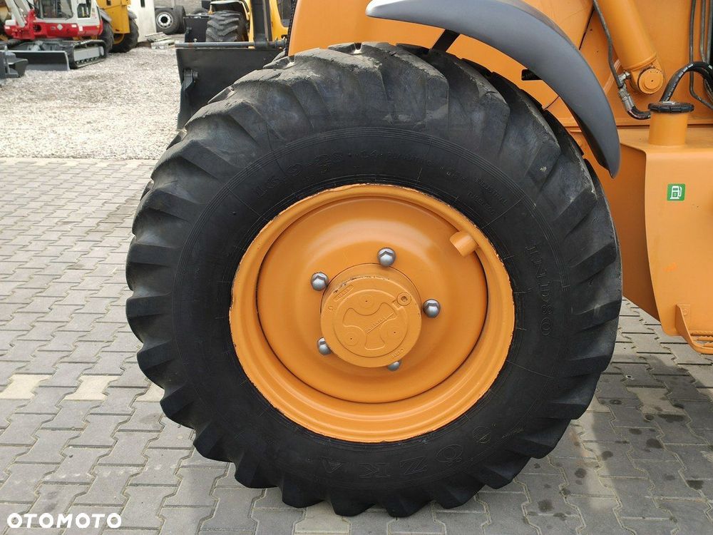 Case 695SR2-4PS - 10