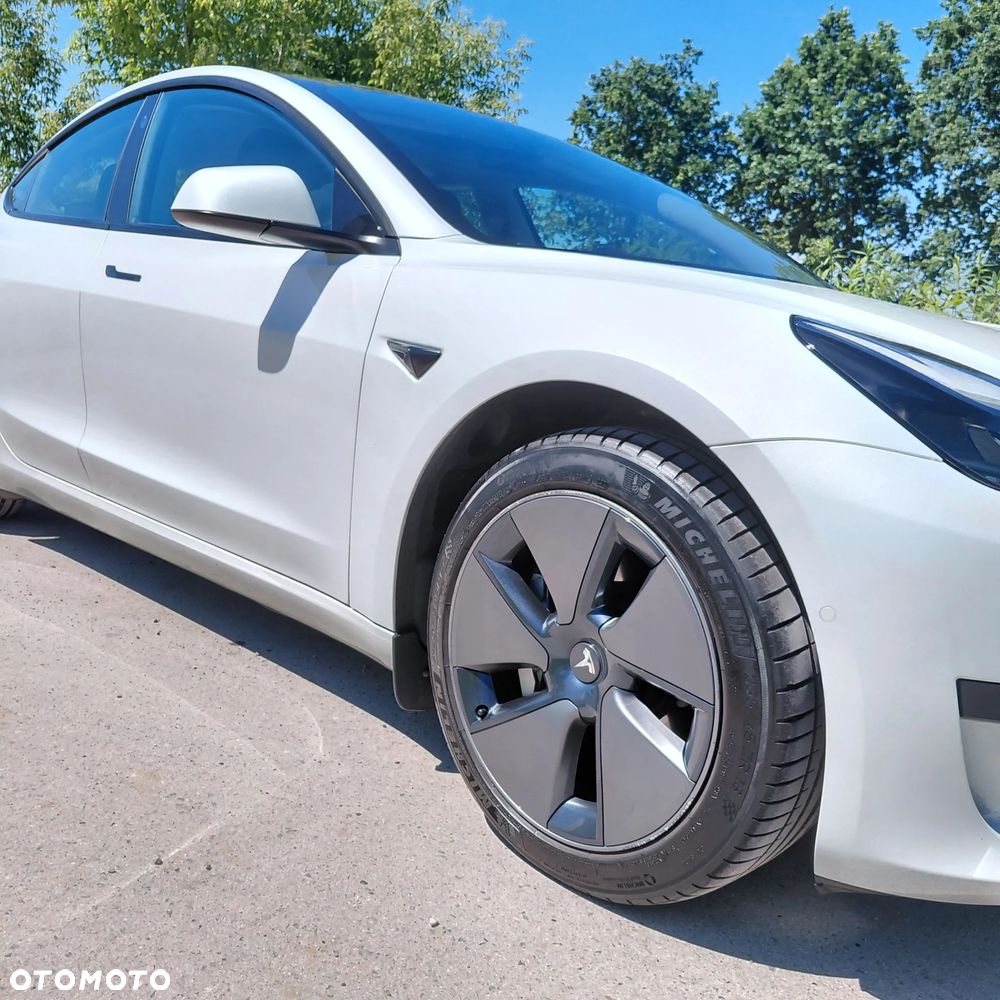 Tesla Model 3 RWD - 6