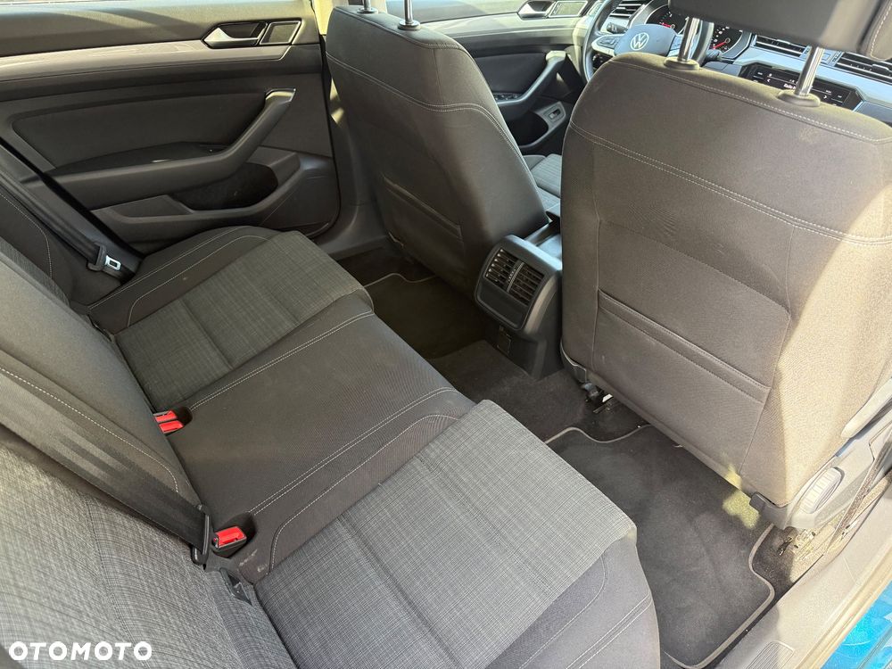 Volkswagen Passat 2.0 TDI EVO Business - 20