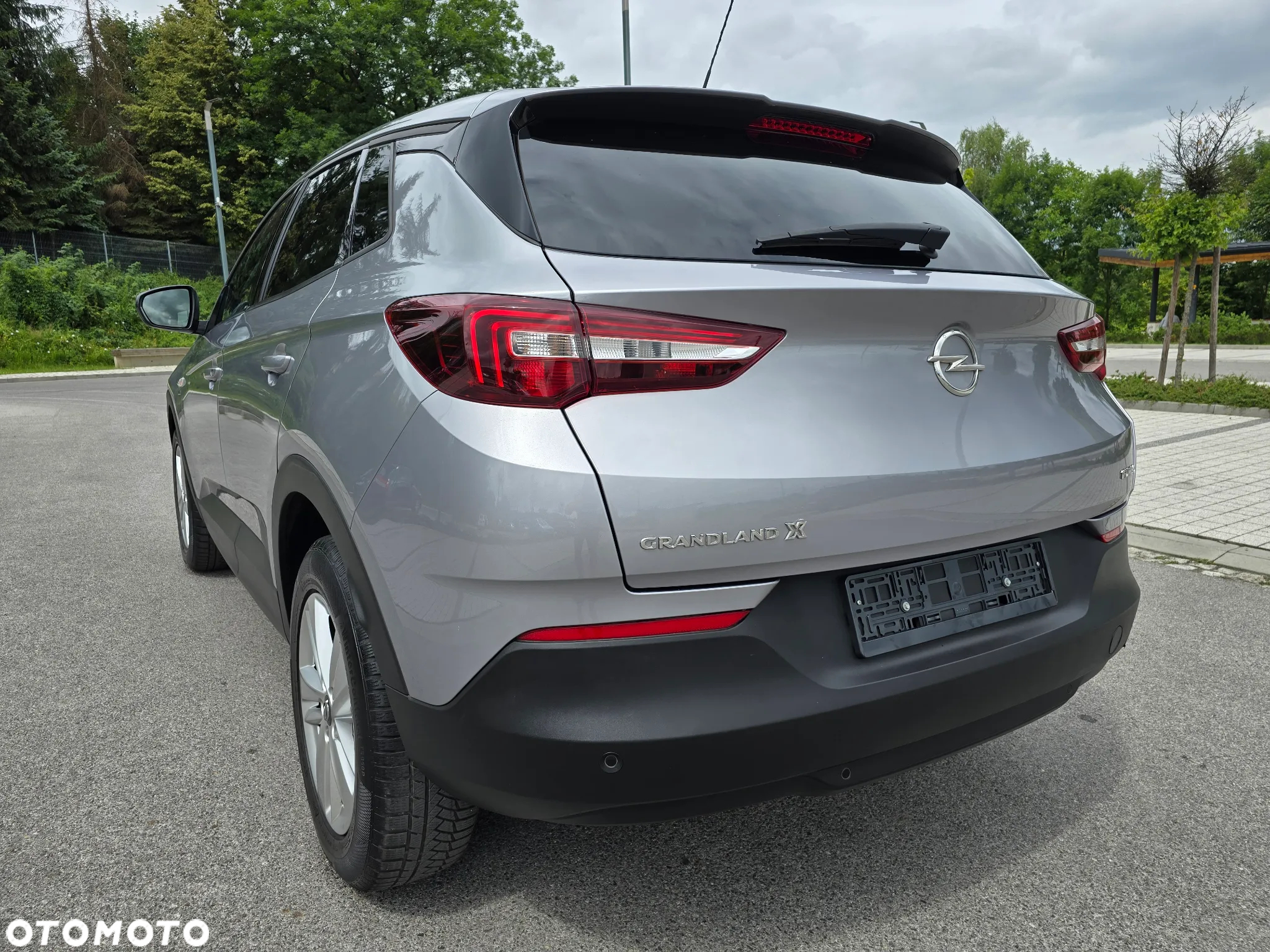 Opel Grandland X 1.2 Start/Stop 120 Jahre - 36