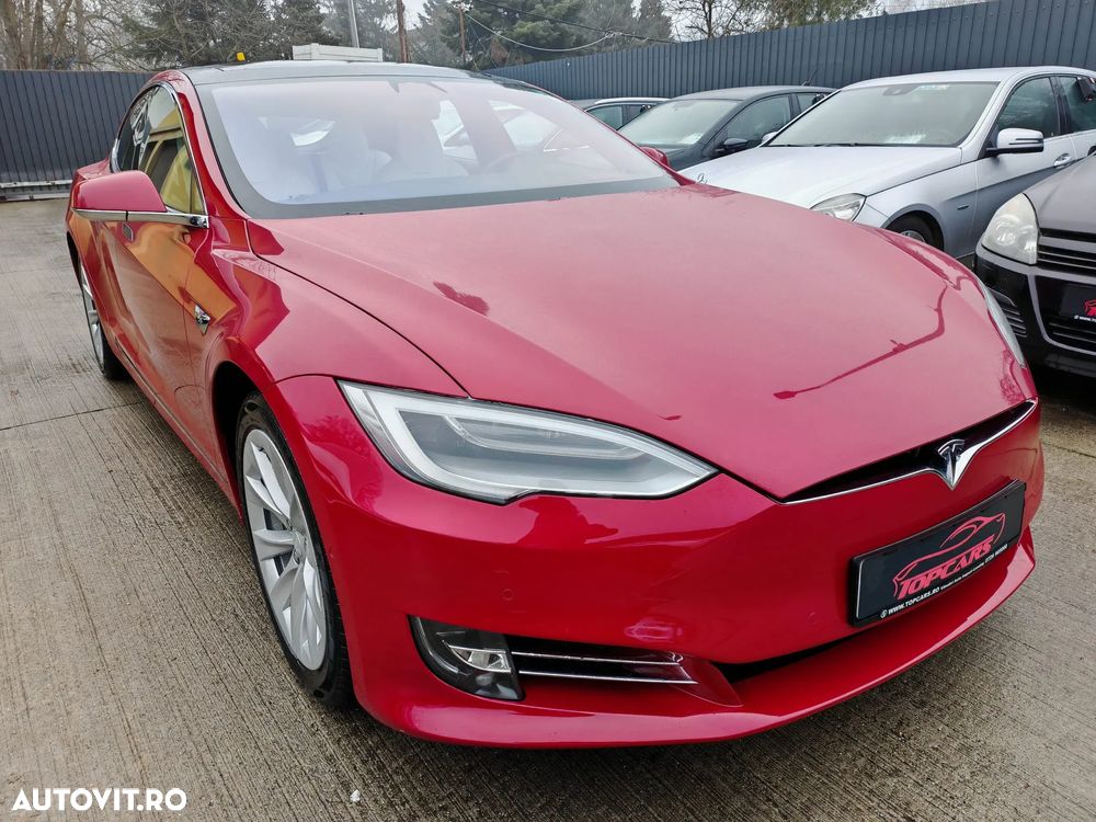 Tesla Model S 85D Allradantrieb Performance - 2