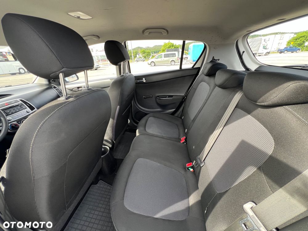Hyundai i20 1.1 CRDi BlueDrive Classic + - 24