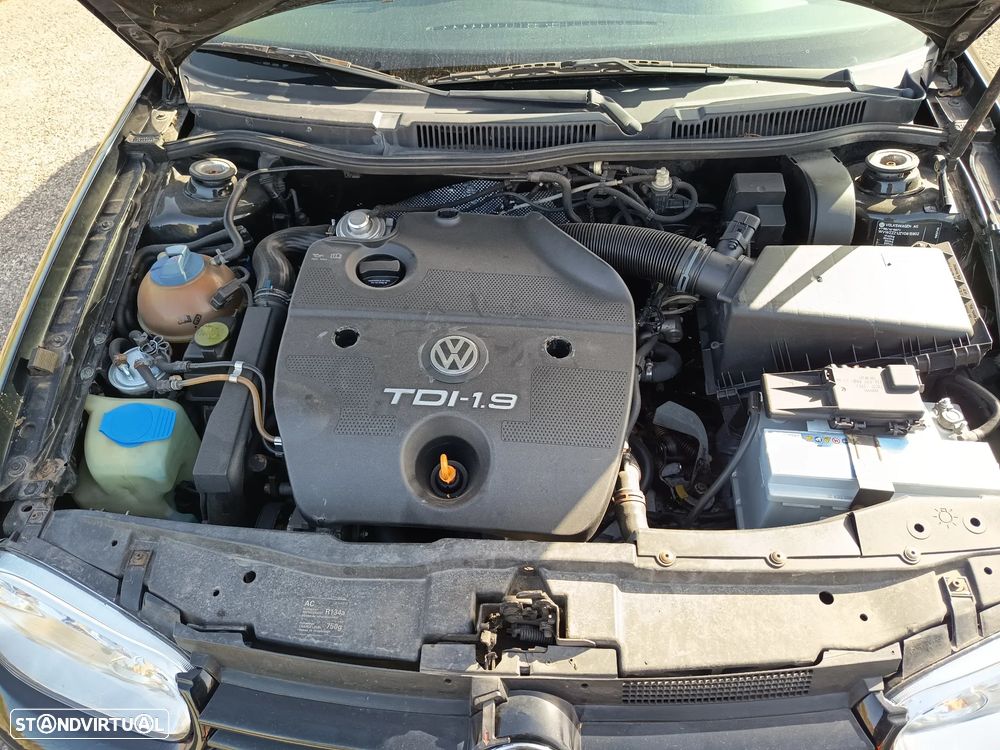 VW Golf - 6