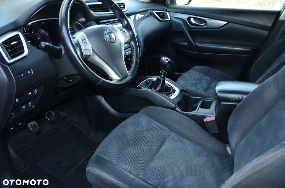 Nissan X-Trail 1.6 dCi N-Vision - 14