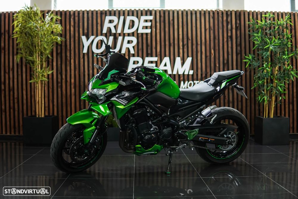 Kawasaki ZR 900 Akrapovic Full Titanium - 2