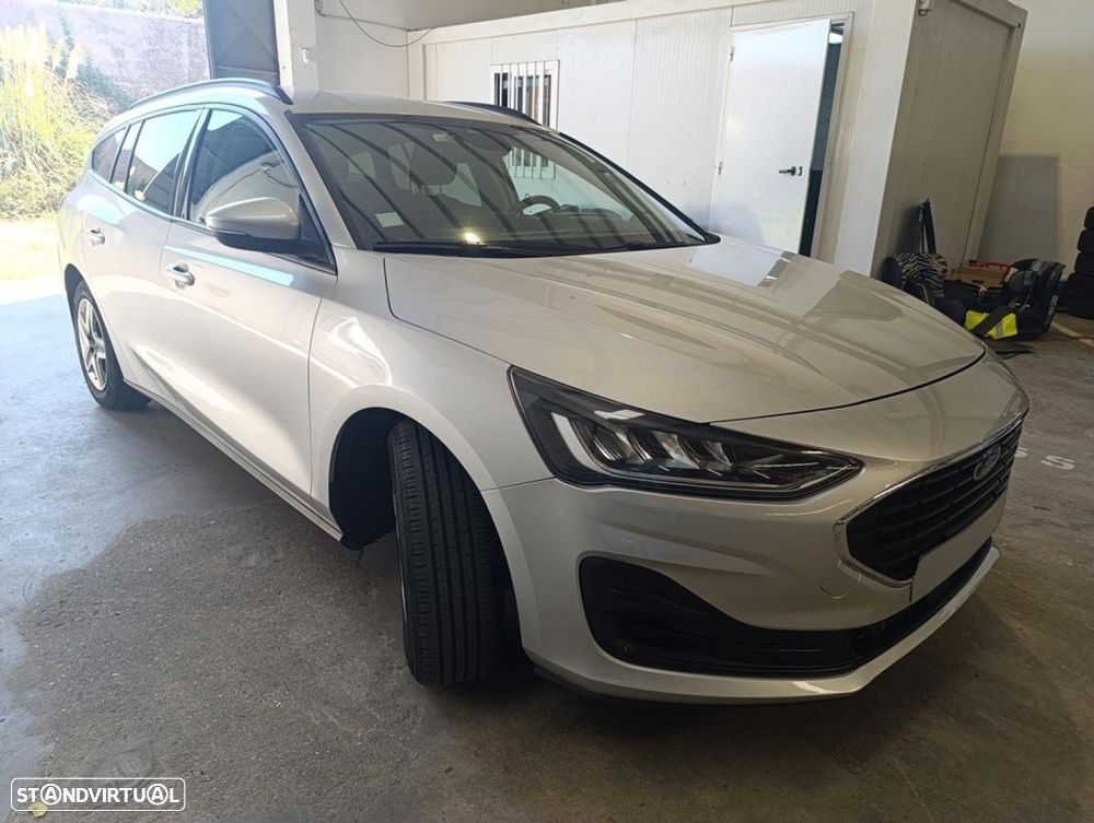 Ford Focus SW 1.0 EcoBoost Connected - 1