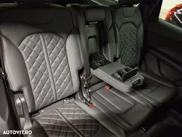Audi Q7 - 7