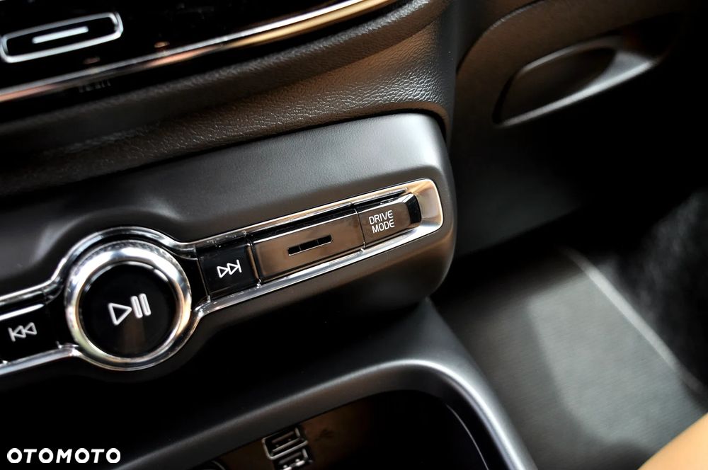Volvo XC 40 T4 Recharge DKG Inscription - 27