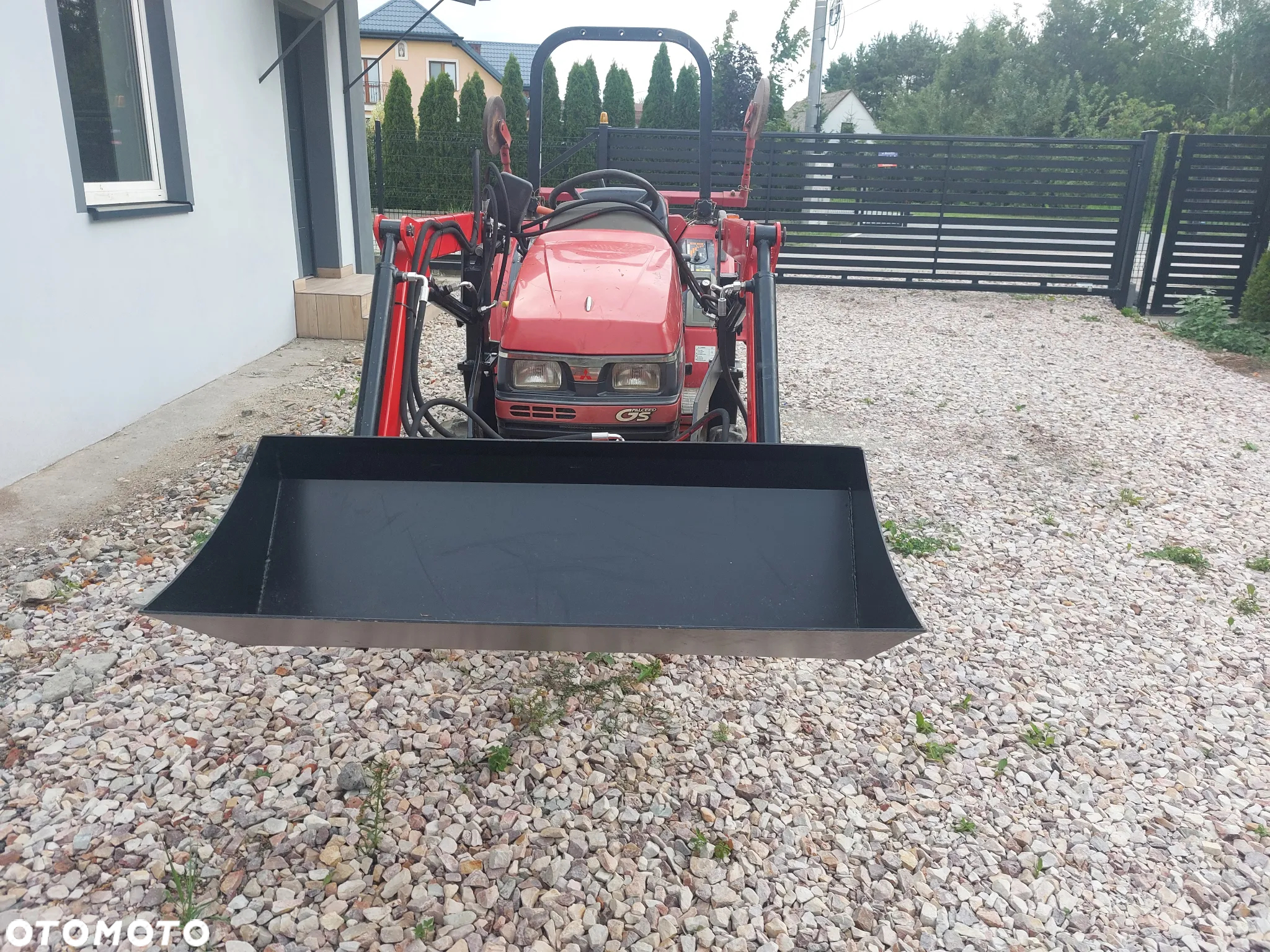 Mitsubishi MT170 - 4
