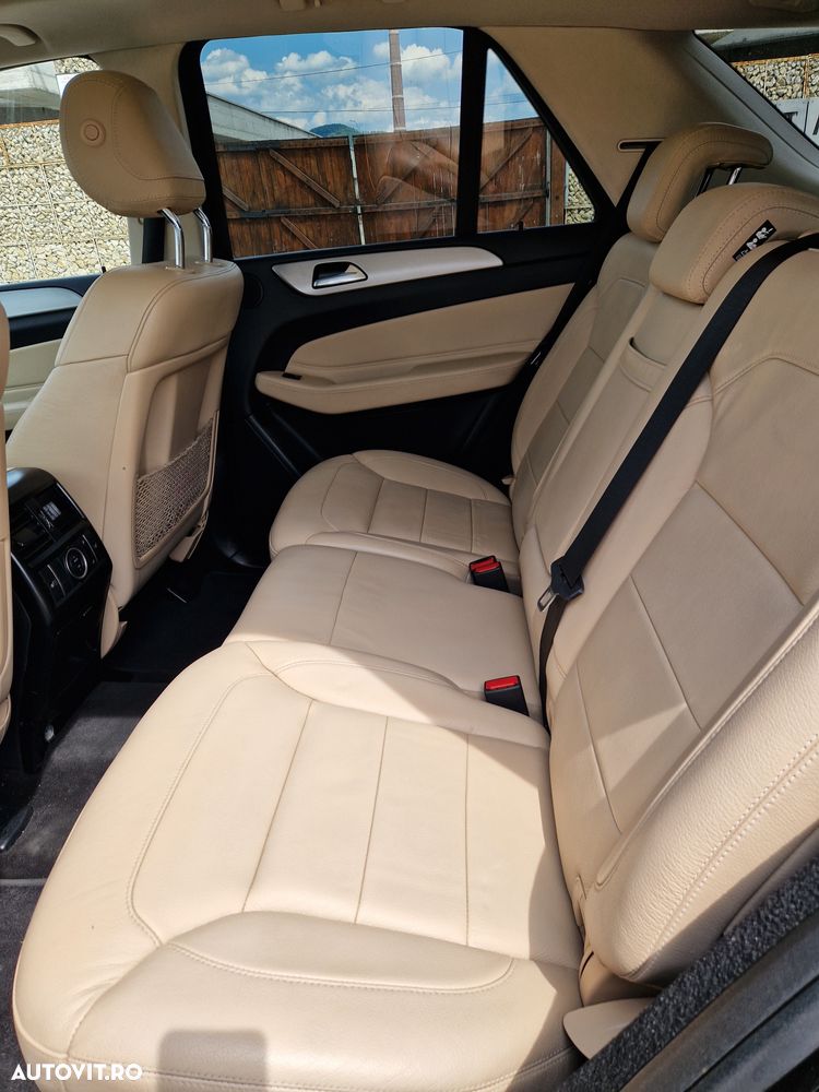 Mercedes-Benz GLE 350 d 4MATIC - 13