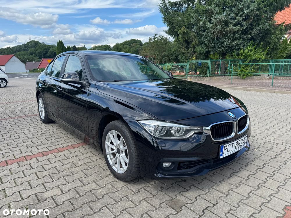 BMW Seria 3 318i GPF Luxury Line - 4