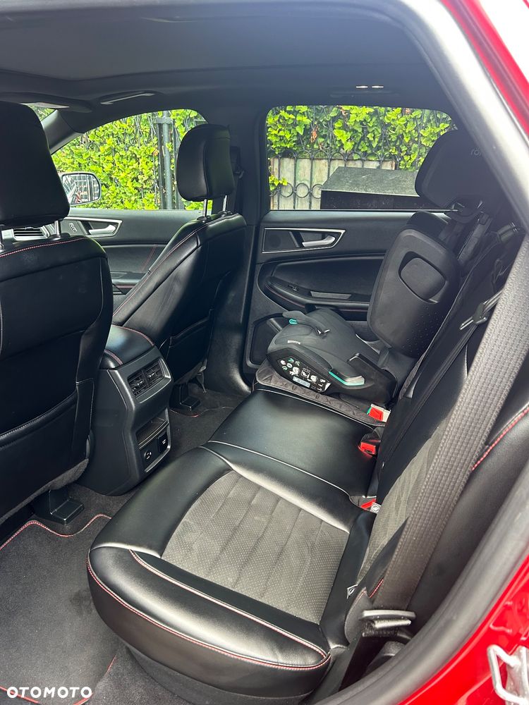 Ford Edge - 9