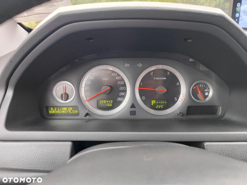 Volvo XC 90 - 31