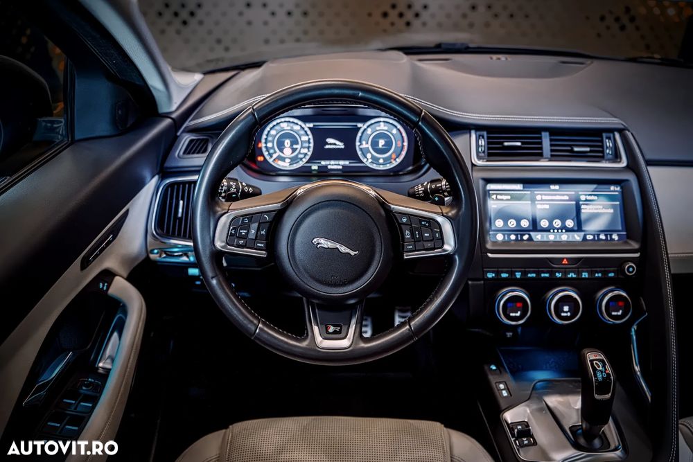 Jaguar E-Pace D180 AWD Aut. R-Dynamic HSE - 12